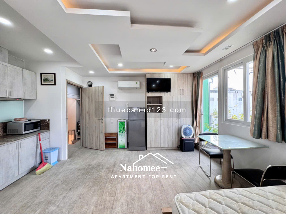 Căn hộ balcon/cửa sổ thoáng, 35m² – Thang máy, bảo vệ – Phố Phan Xích Long, Hoa Trà, Phú Nhuận