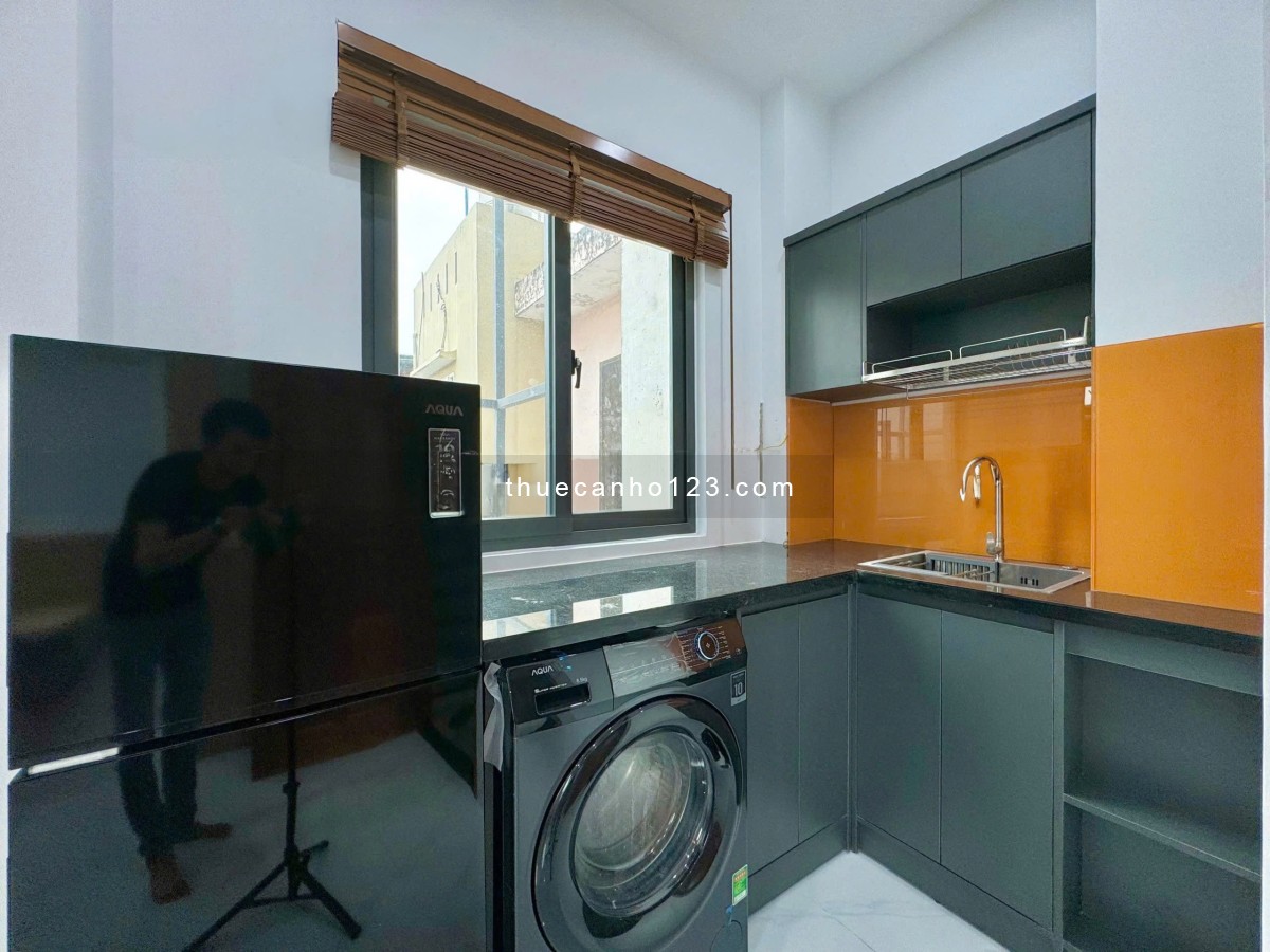 Cho thuê phòng 32m2 có cửa sổ trời, full nội thất, máy giặt riêng - gần trường Văn Lang cs3 