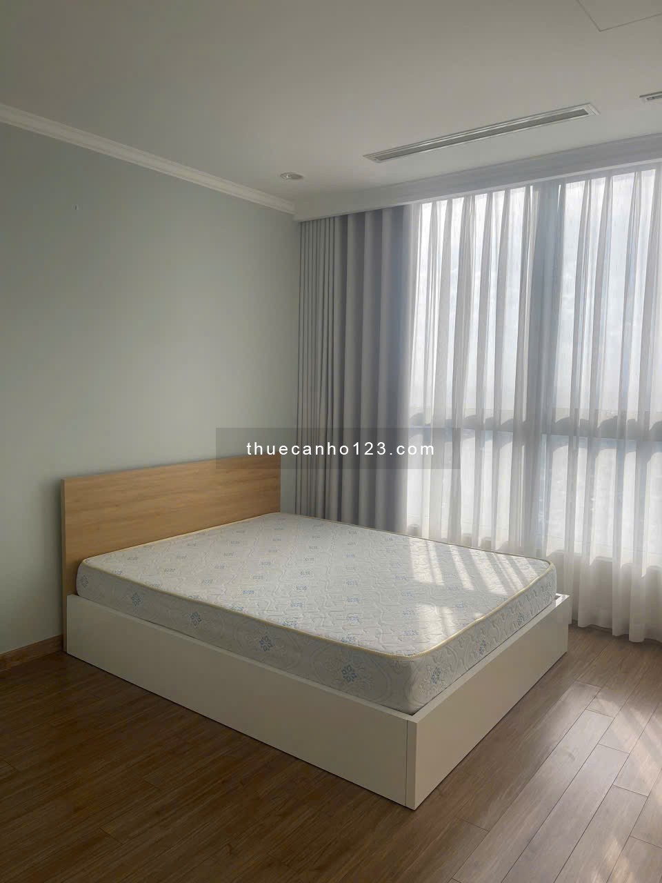 Chung cư Satra Eximland, Phan Đăng Lưu, PN: 90m2, 2p ngủ, đầy đủ NT, 17tr/th