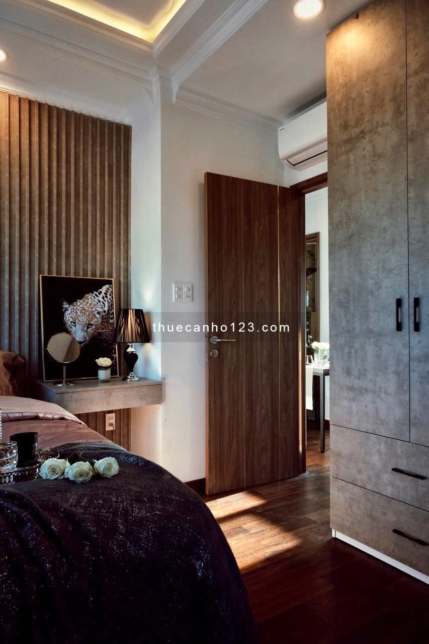 CHDV 2PN đầy đủ tiện nghi tại Quận 10