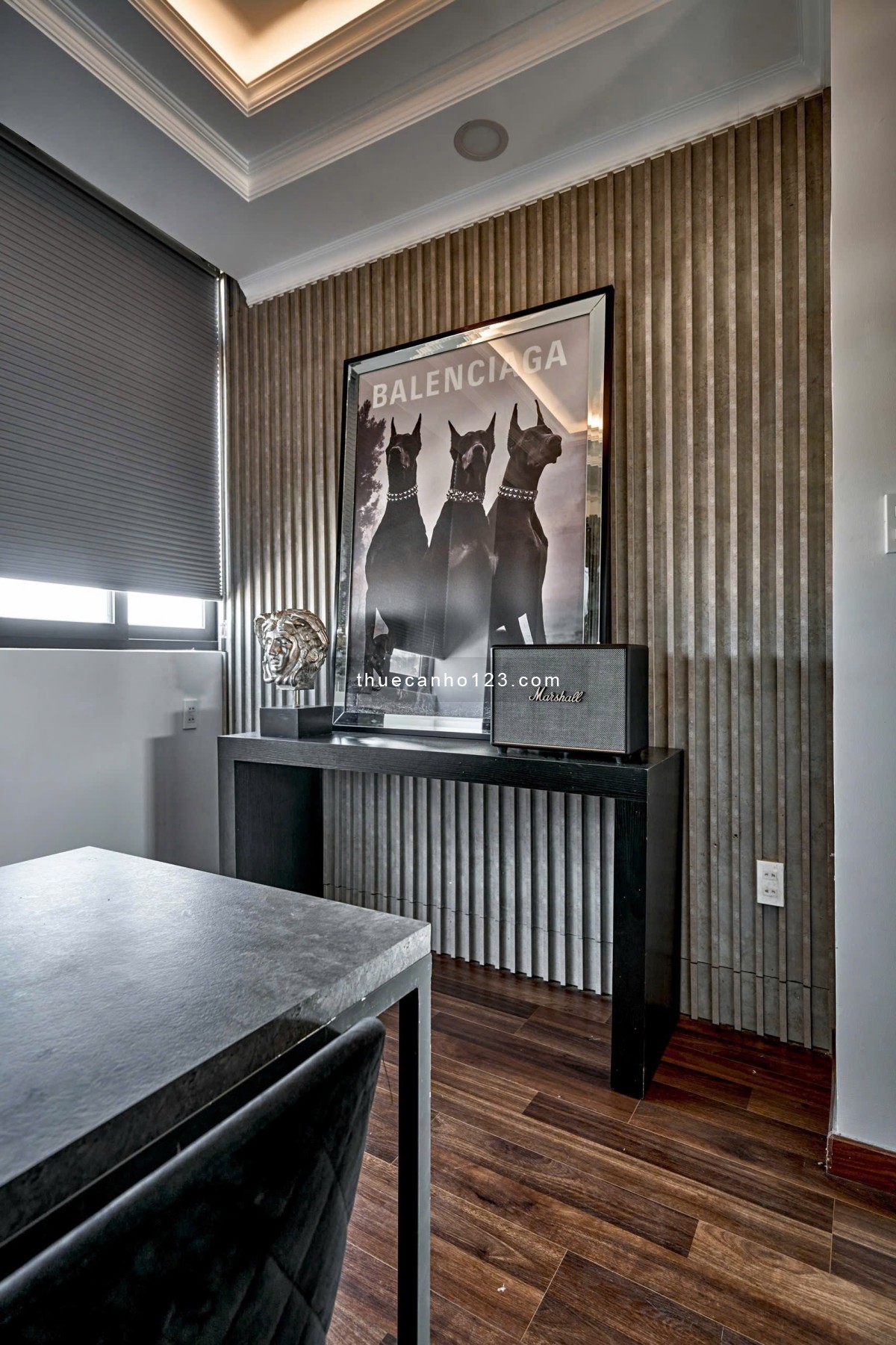 CHDV 2PN đầy đủ tiện nghi tại Quận 10