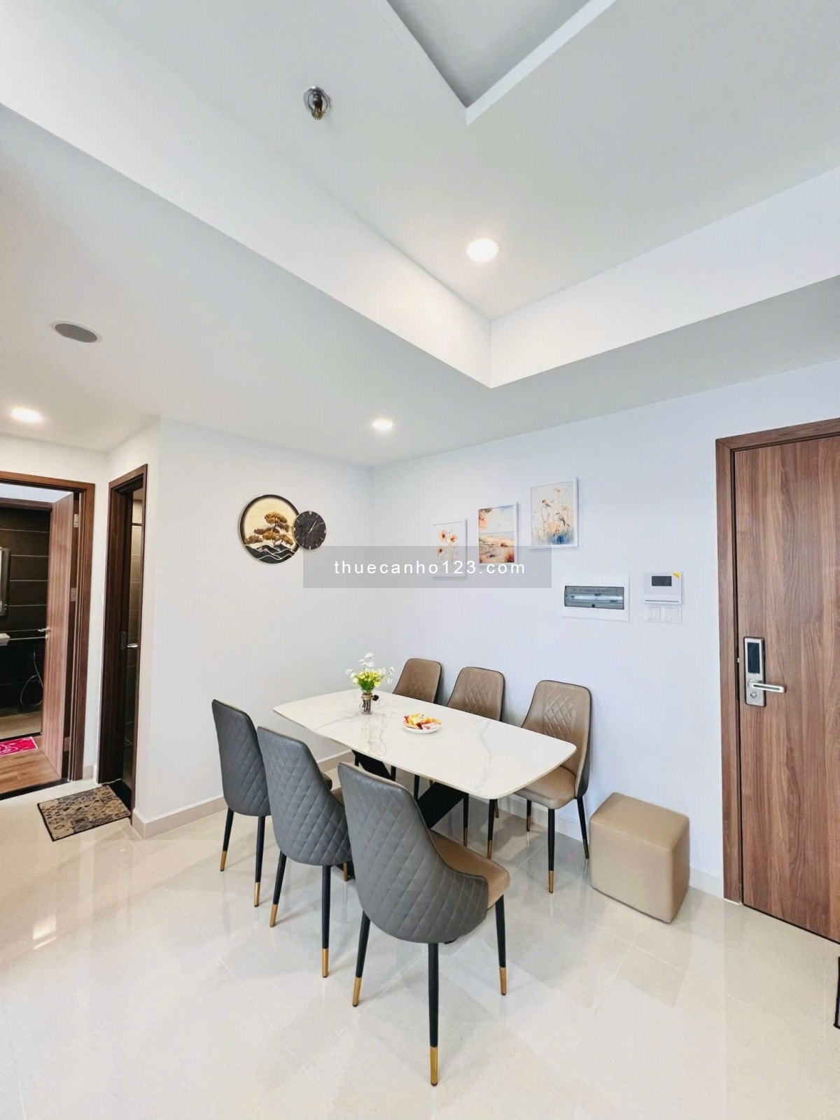 Căn hộ Celadon khu Diamond full nội thất 2PN 2WC, 86m2 - 21 triệu/tháng đã gồm PQL