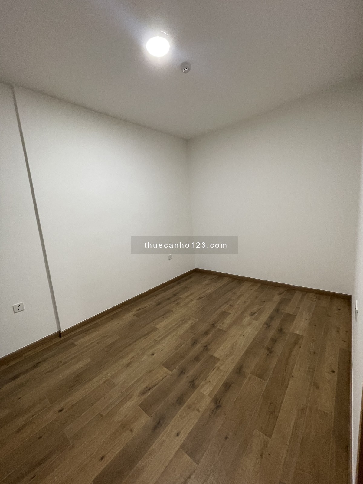  Cần cho thuê 2PN Akari Giai đoạn 2 – GIÁ SIÊU TỐT - Free phí quản lý