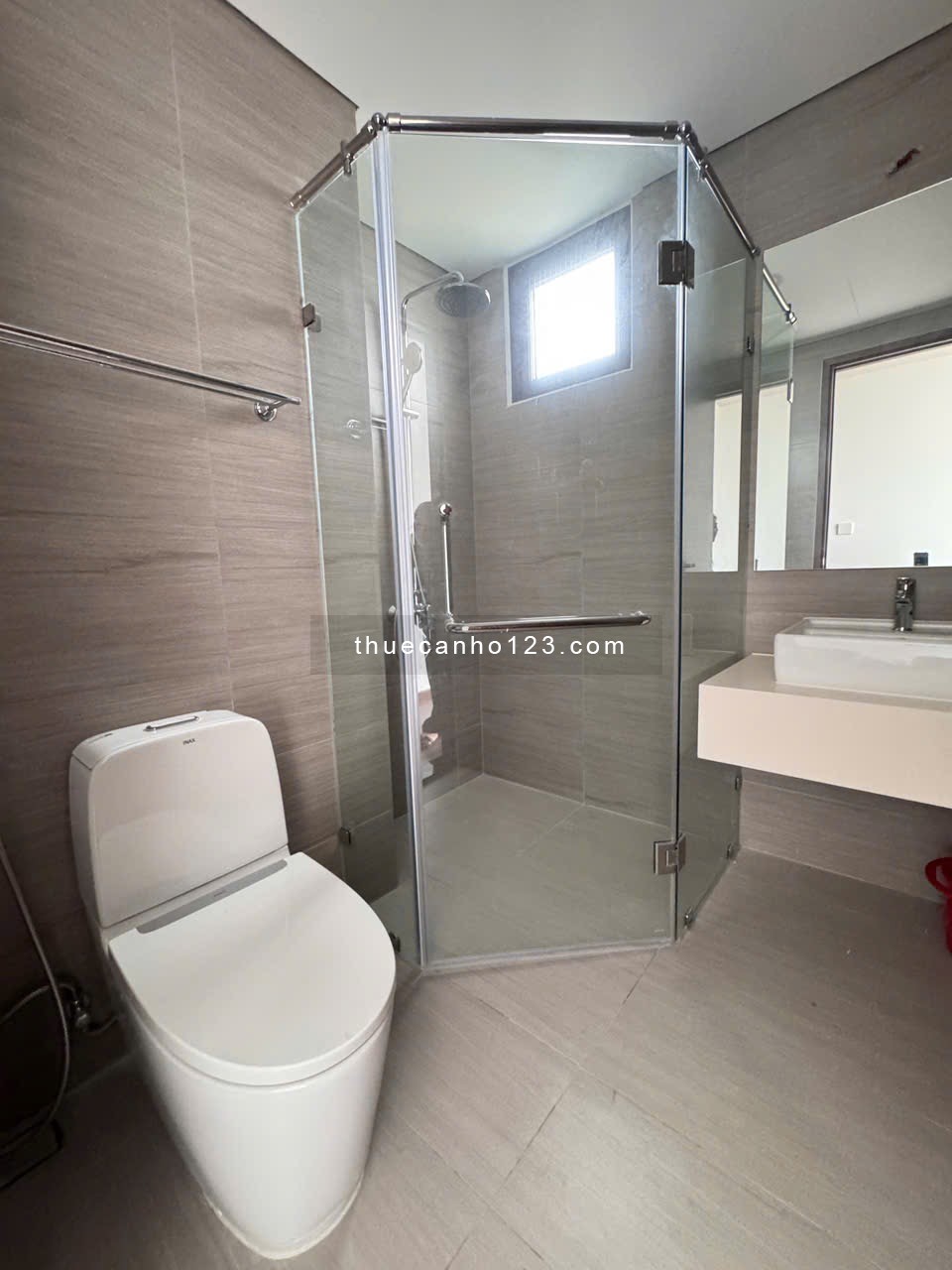 Thuê căn hộ 3pn akari city giá tốt chỉ 11tr tháng đặt biệt cọc 1 tháng siêu hời