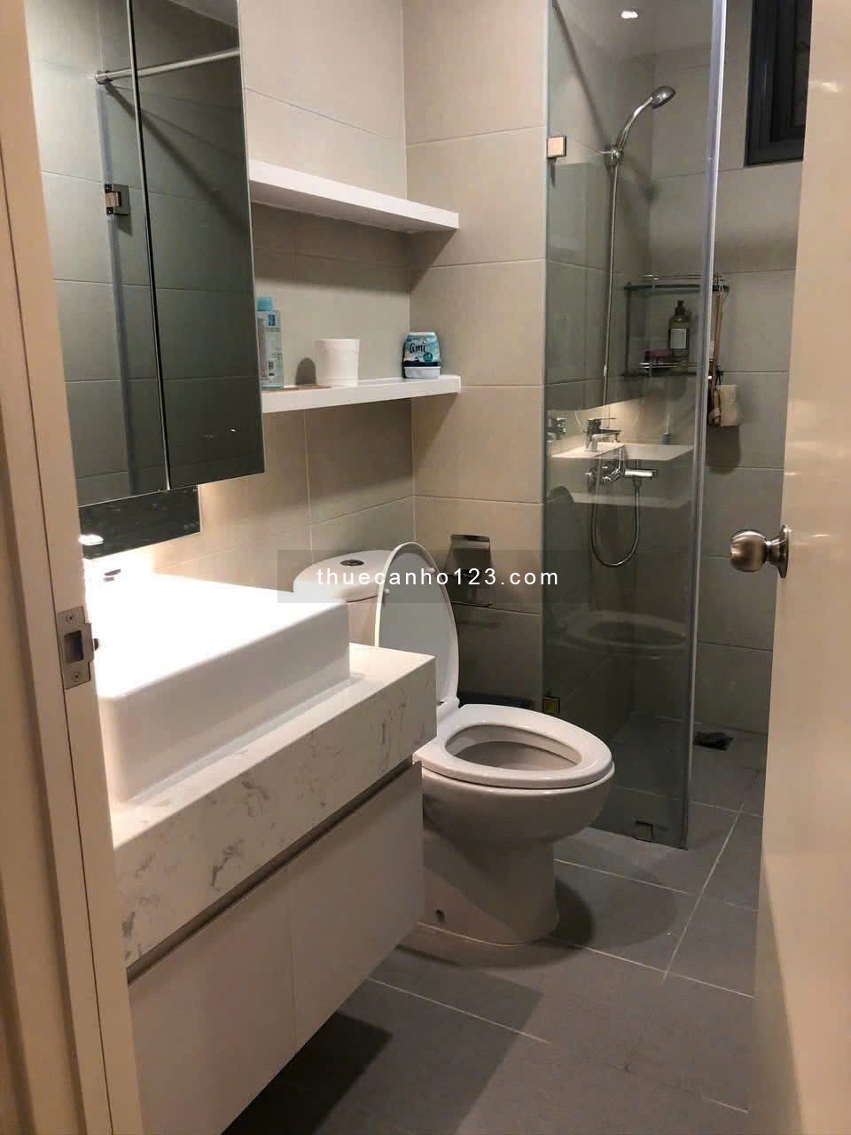 Harmona, Tân BÌnh:77m2, 2p ngủ, 2wc, Nội thất, 12,5tr/th