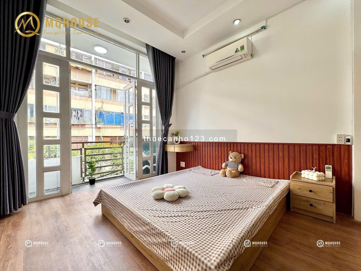 Căn hộ studio ban công mới gần chung cư Bàu Cát, giá rẻ.