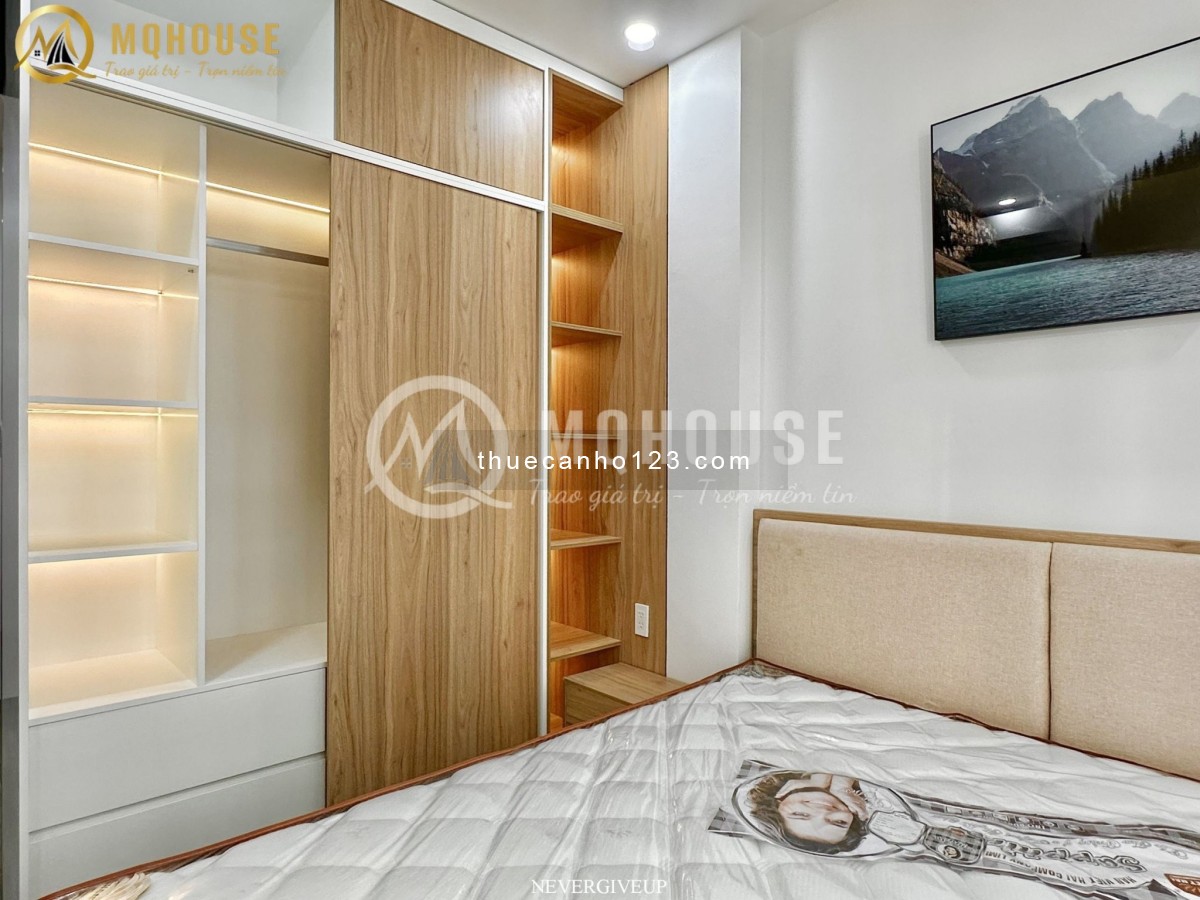 Căn Hộ 1PN Cao Cấp, Full Nội Thất, Cửa Sổ Thoáng, gần Nguyễn Cửu Vân, Ngã Tư Hàng Xanh