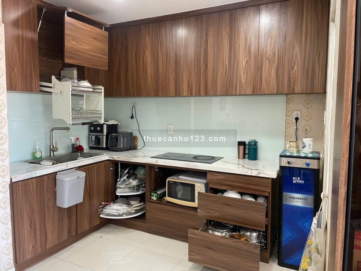 Chung cư Thuỷ Lợi 4, Nguyễn XÍ, BT: 90m2, 3p ngủ, nội thất, 15tr5
