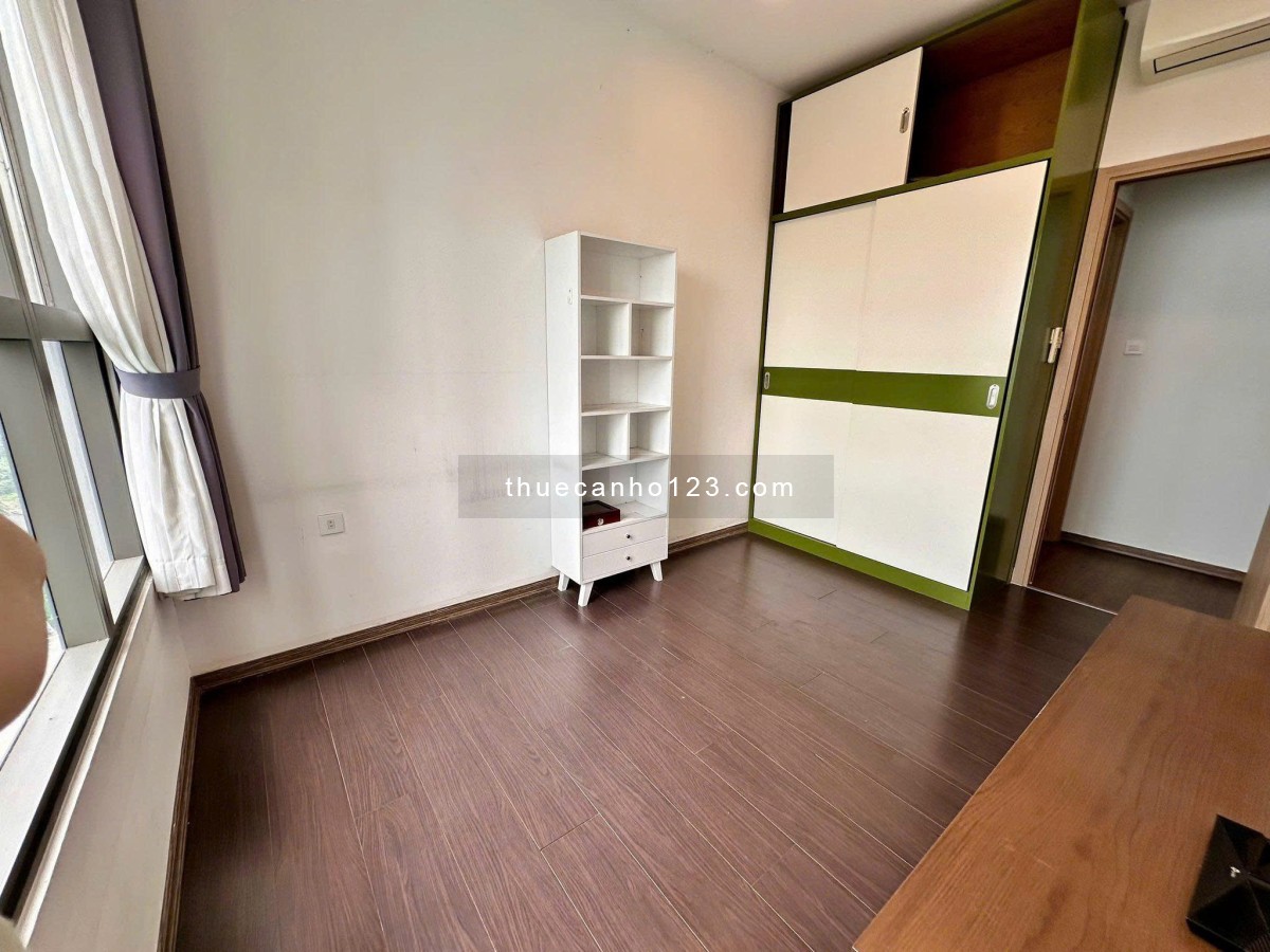 Satra Eximland, Phan Đăng Lưu, Phú Nhuận: 98m2, 2p ngủ lớn, NTCC, 18tr/th