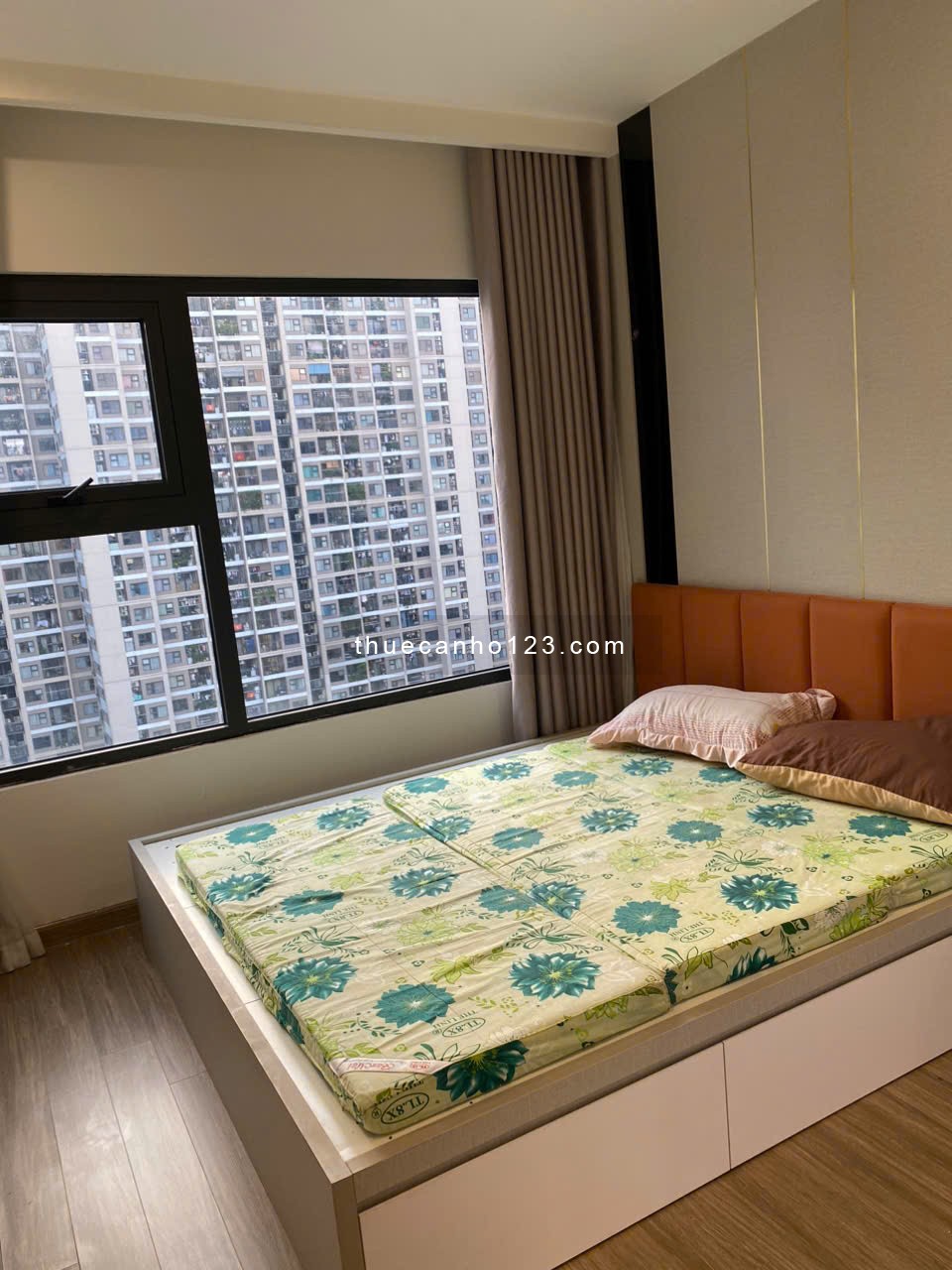 Chính chủ cho thuê căn hộ 2N1WC S201 full nội thất cao cấp 9.5 tr/th Vinhomes Smart City