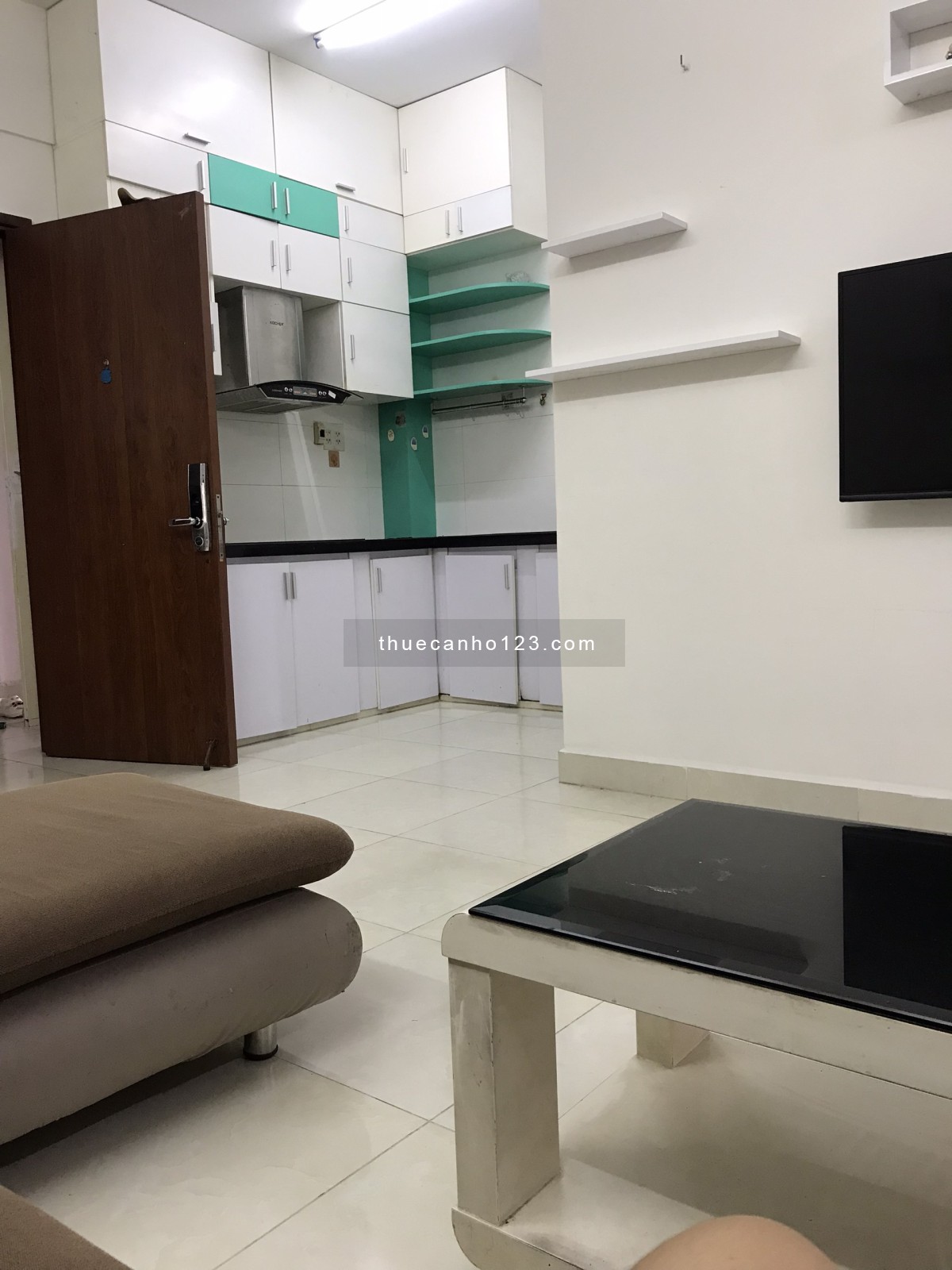 Tôi chủ nhà cần cho thuê căn hộ Hưng Ngân 1Pn tôi đã sửa 2Pn giá 6 triệu.