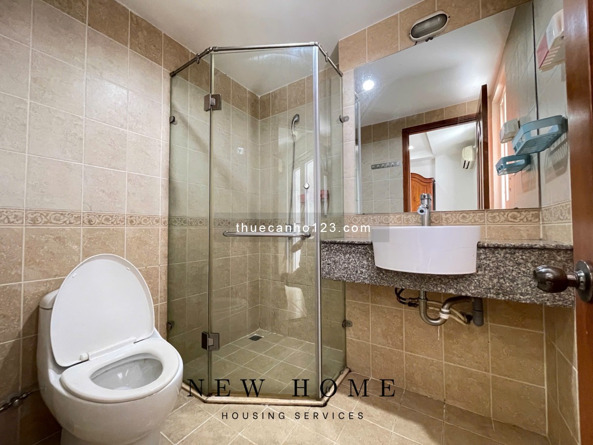 Căn Hộ Giá Rẻ Ngay Sân Bay Full Nội Thất - Ban Công - Thang Máy - Đi Bộ 2p Qua Sân Bay