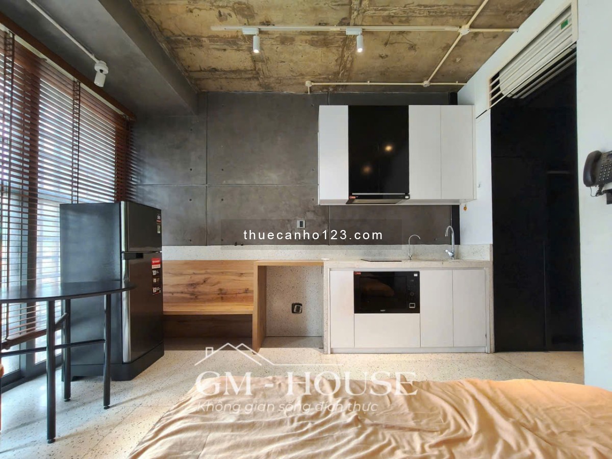 Căn Hộ Studio Balcon Hiện Đại – Hồ Bơi View Landmark 81 – Gần UEF & ĐH Hồng Bàng, Điện Biên Phủ, Bìn