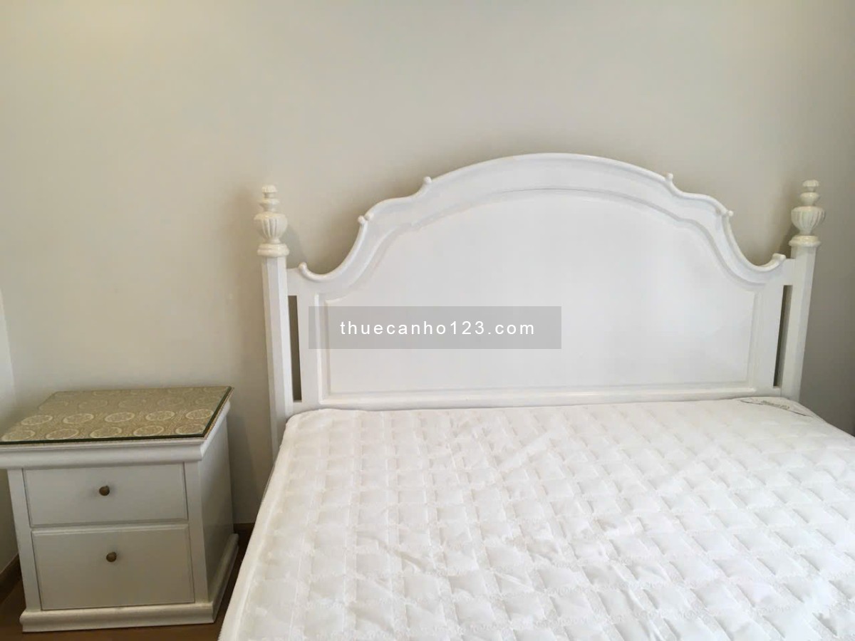 Cho thuê căn hộ Royal City tòa R6, 3PN2WC, 103m, hướng Đông Nam, 3PN sáng, giá chỉ 25tr/tháng