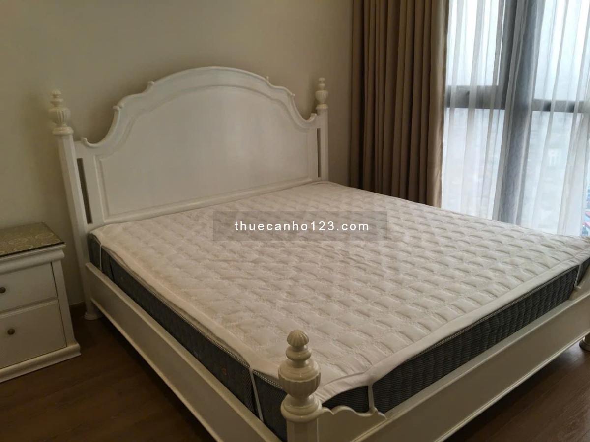 Cho thuê căn hộ Royal City tòa R6, 3PN2WC, 103m, hướng Đông Nam, 3PN sáng, giá chỉ 25tr/tháng