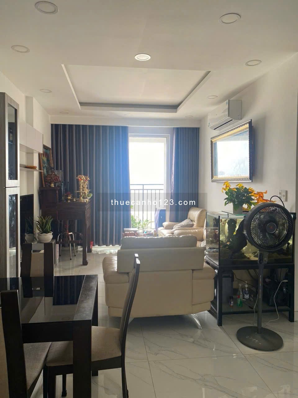 Chung cư Harmona, Tân BÌnh:75m2, 2p ngủ, 2wc, Nội thất, 12,5tr/th.
