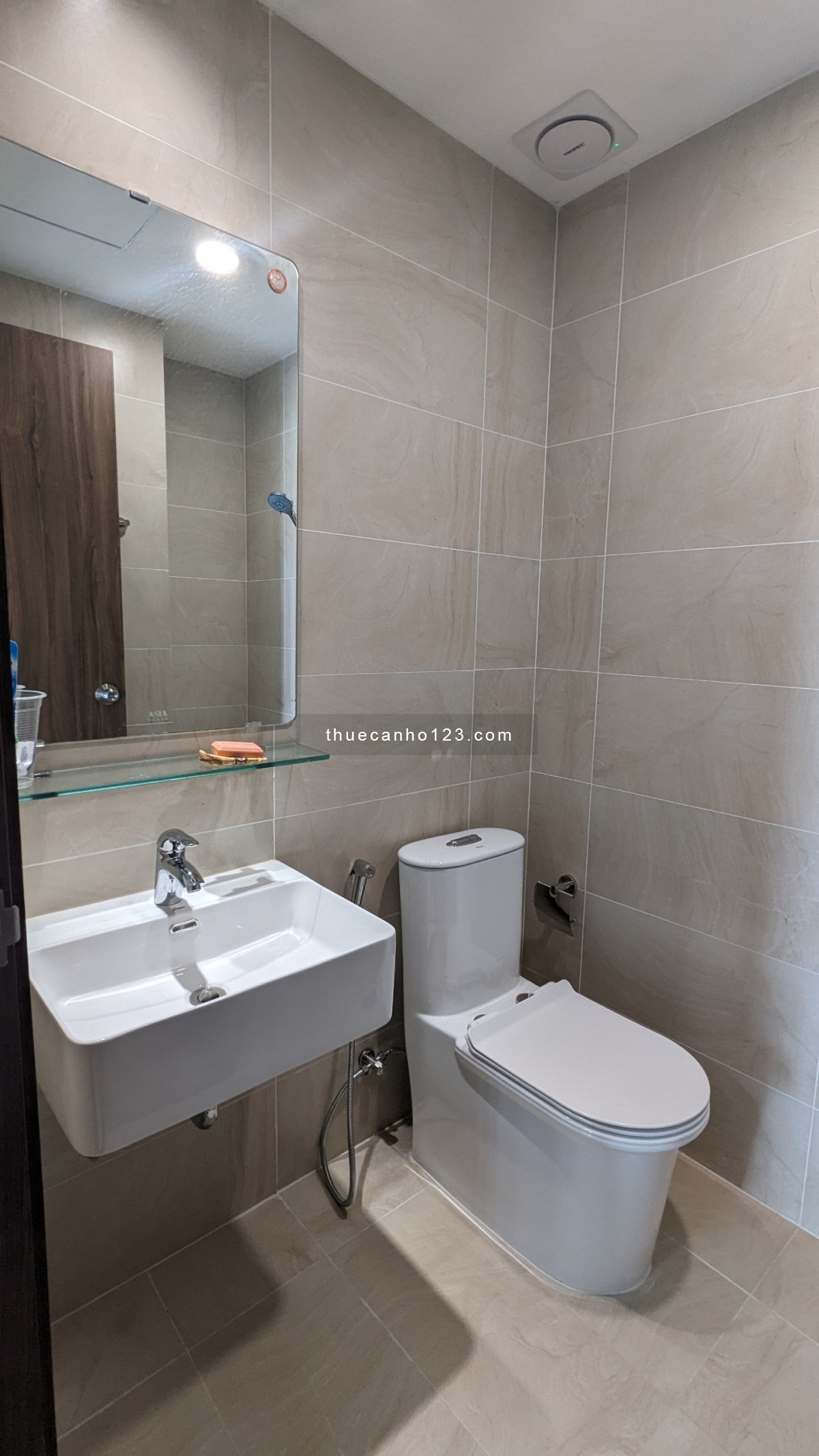 (GẤP) Vào ở ngay căn hộ 2PN + 2WC 4tr8 tại Opal Skyline