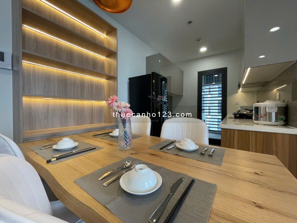 Cho thuê nhanh căn hộ giá hot tại Eco Green, Quận 7