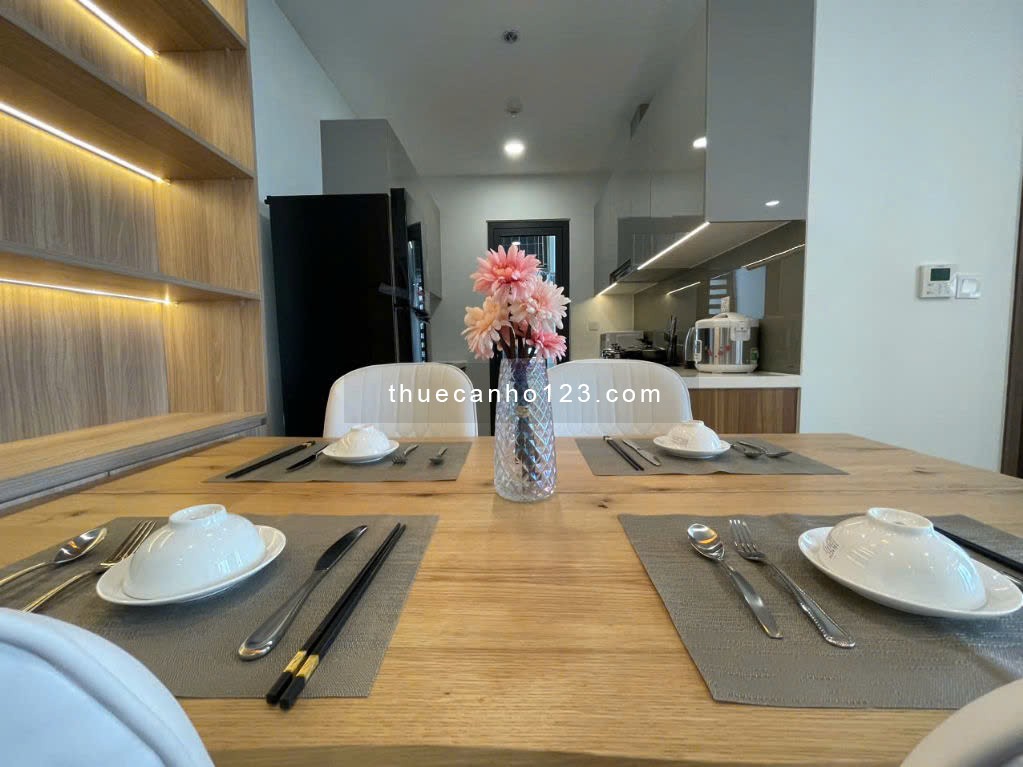 Cho thuê nhanh căn hộ giá hot tại Eco Green, Quận 7