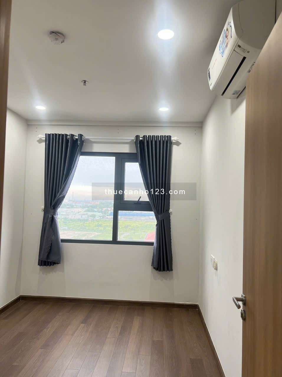 Căn hộ giá rẻ đối diện trường THCS Thuận Giao