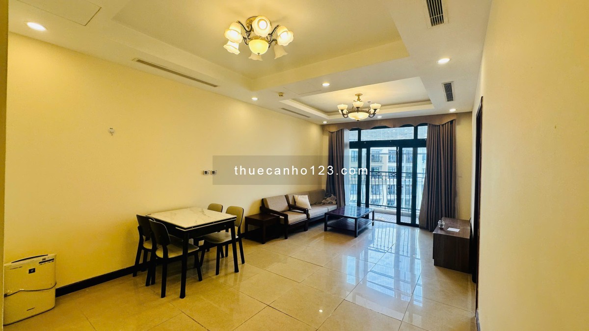 Cho thuê căn hộ Royal City tòa R5, 105m, 2PN2WC, ban công Đông Bắc, giá 17tr/tháng