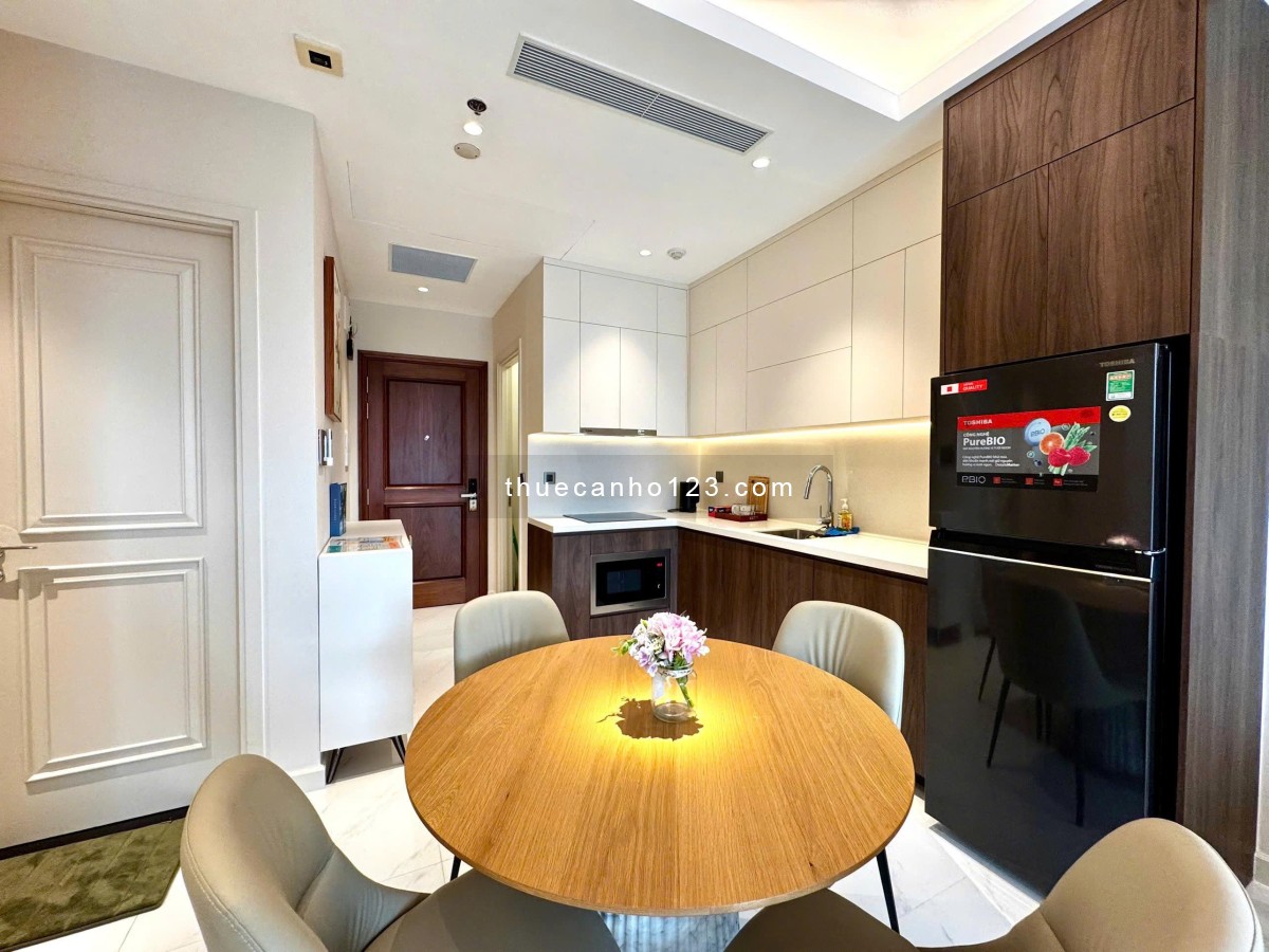 FULL NỘI THẤT CAO CẤP 70m2 - 2PN tại MADISON - Quận 1 chỉ 4️⃣5️⃣tr/tháng.