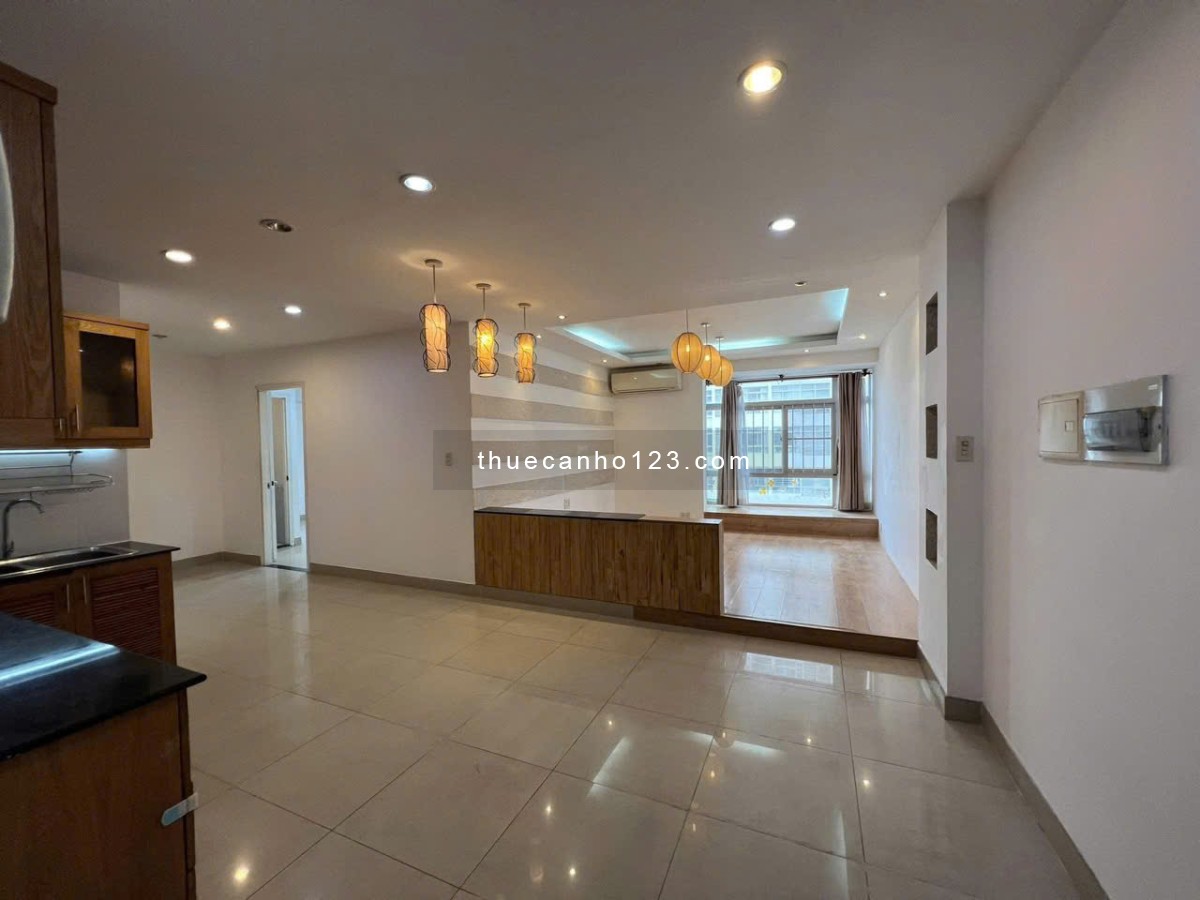 Cho Thuê Căn Hộ Có Ít Nội Thất Dành Cho Bạn Nào Muốn Decor Riêng. Giá Chỉ 13 Triệu!!!!