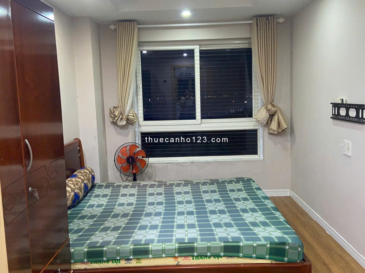 Cho thuê căn hộ Homyland 2-02 phòng ngủ, đủ nội thất 10 triệu/tháng