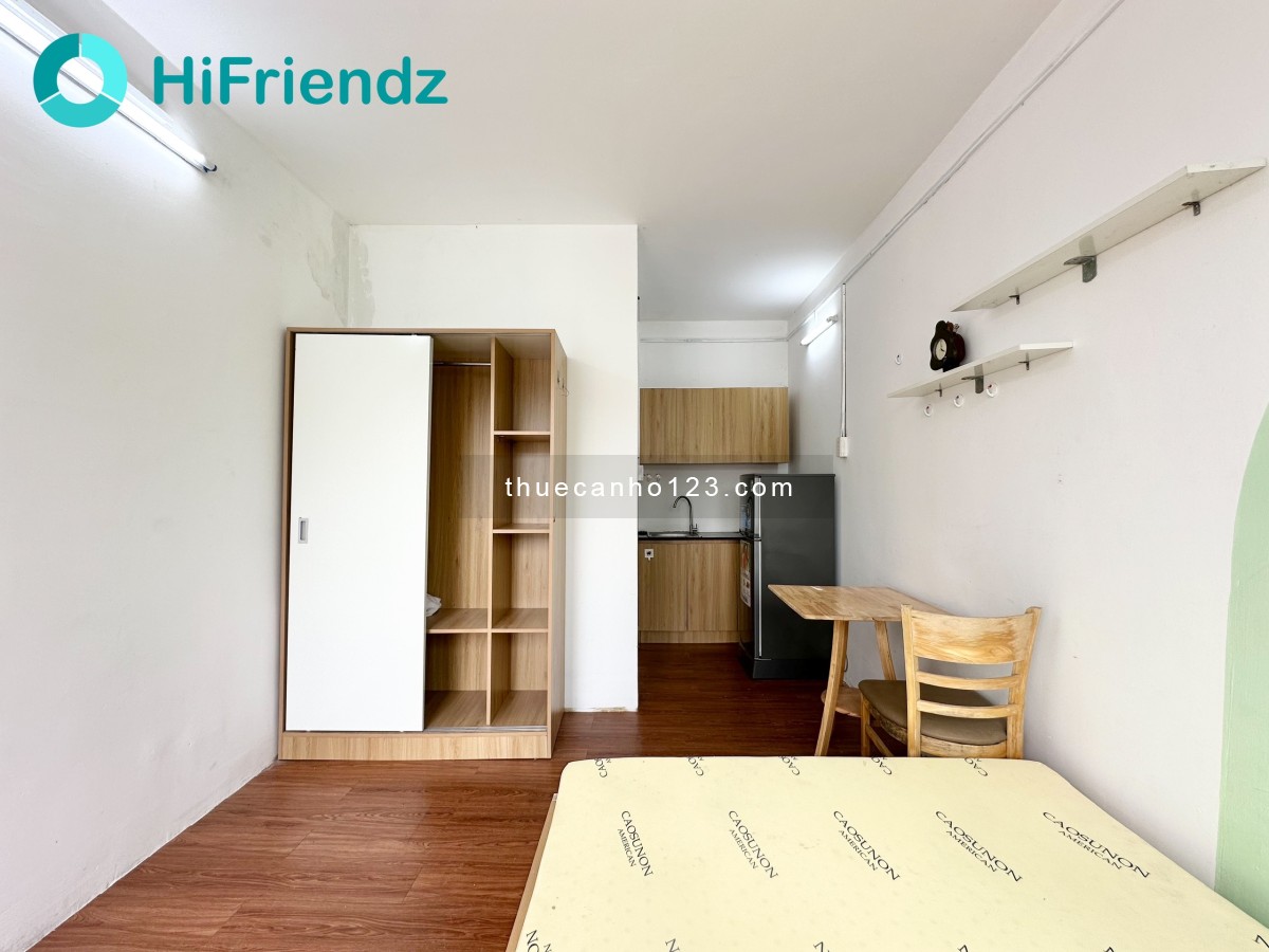 Cho thuê phòng có Ban công 25m2 - gần các trường Đại Học UEH, Sư Phạm, Hồ Con Rùa, Phố Đi Bộ, Bitexc