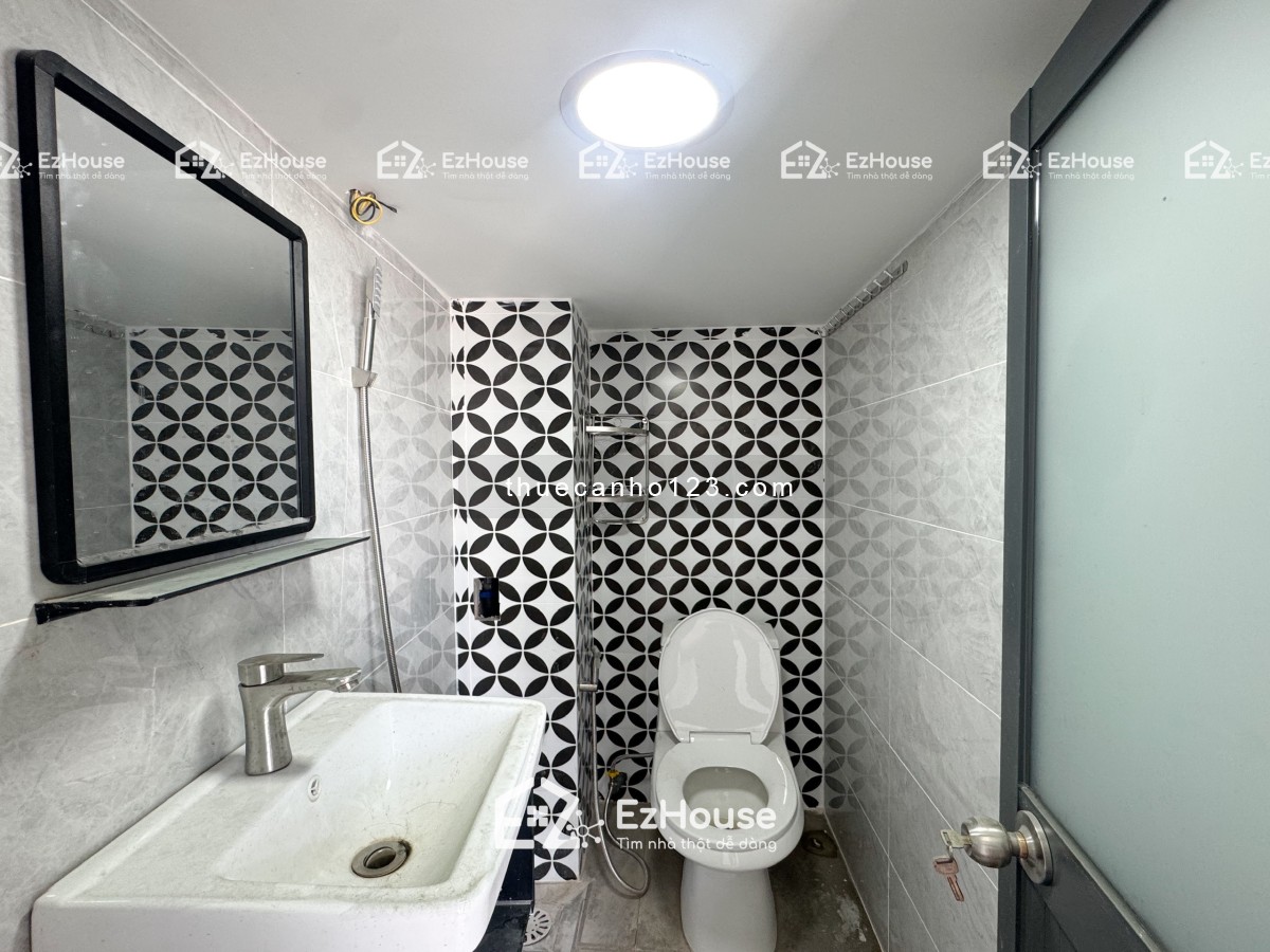 Căn hộ có gác xịn xò, ban công lớn, Tân Bình gần ĐH BÁCH KHOA