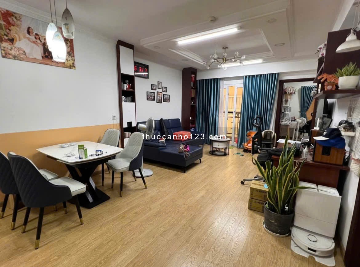 Chung cư Melody, 869 Âu cơ, Tân Phú: 78m2, 2p ngủ, 2wc, NT, 12tr/th