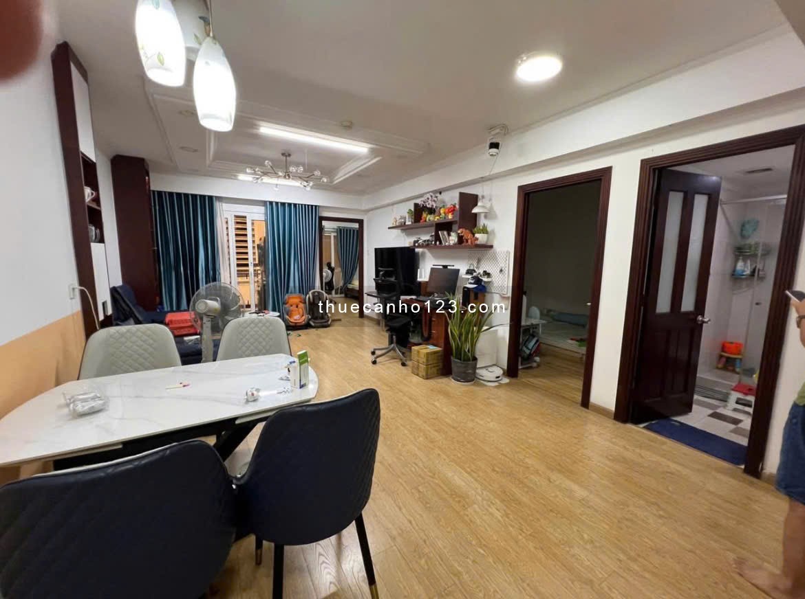 Chung cư Melody, 869 Âu cơ, Tân Phú: 78m2, 2p ngủ, 2wc, NT, 12tr/th