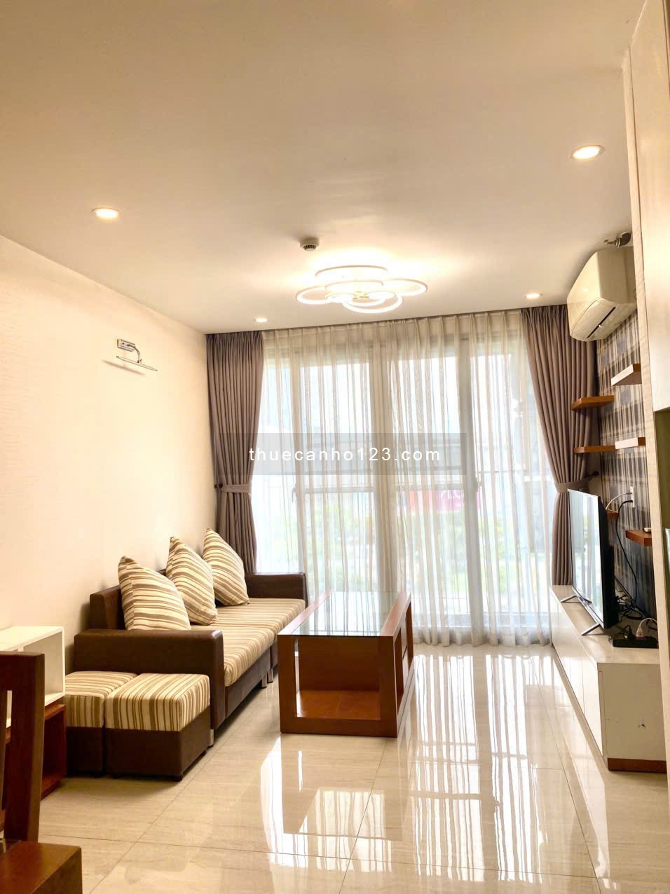  Scenic Valley Phú Mỹ Hưng – 2PN full NT, vào ở ngay – GIÁ TỐT BẤT NGỜ! 0902803115 e Thanh