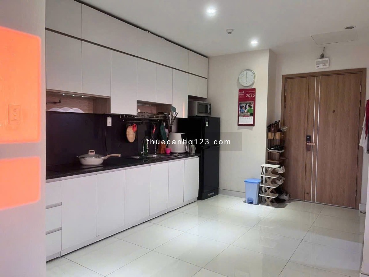 Chung cư Bàu Cát 2, Bàu Cát, TB: 2p ngủ, 2wc, full nội thất 9tr