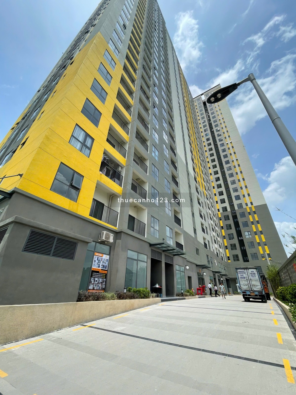 Cho thuê Shophouse đẹp nhất Bcons Polygon ngay Phạm Văn Đồng. Chỉ từ 12 triệu/tháng. LH: 0909981763