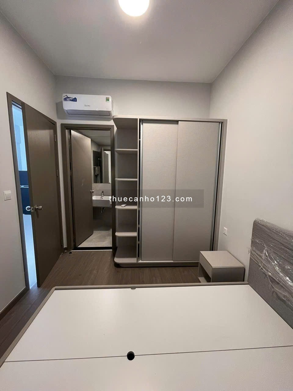 Chung cư Botanica, P2, TB: 75m2, 2p ngủ, nội thất cao cấp, 17tr/th