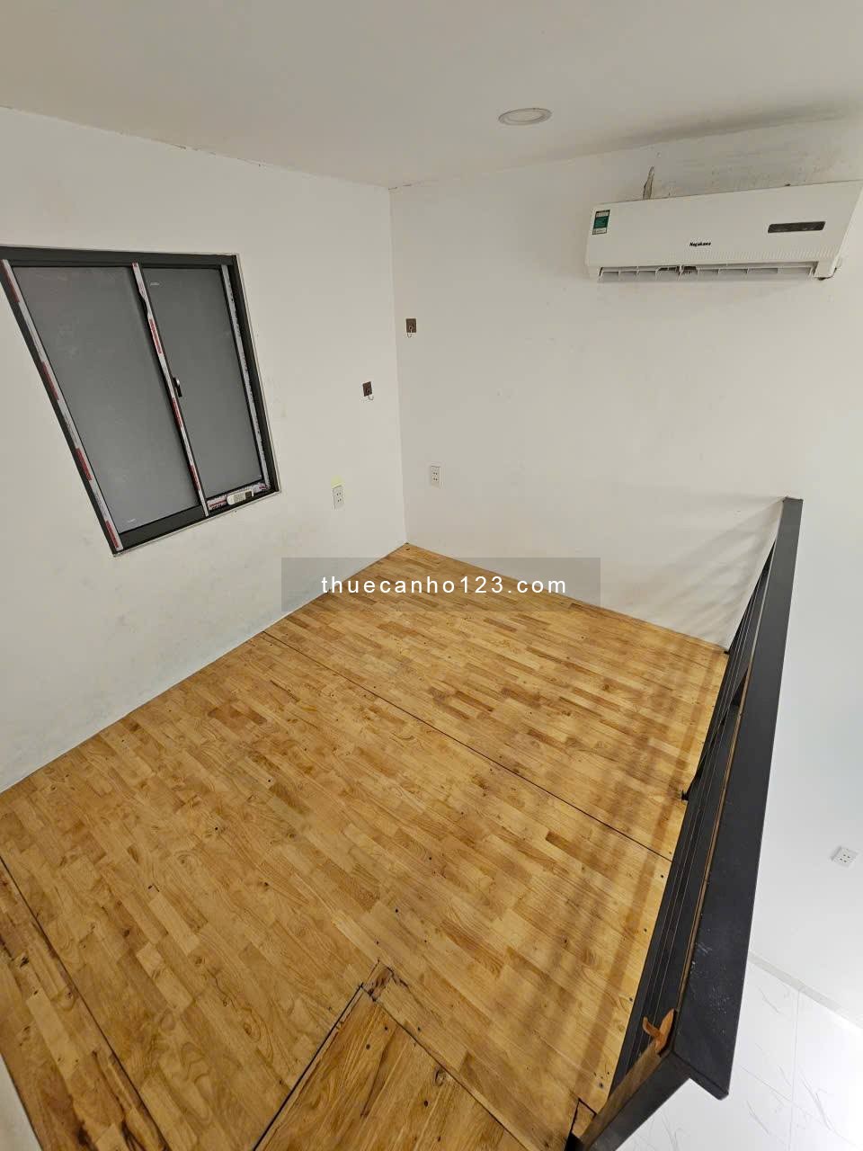 Cho thuê phòng sẵn gác cao, giá rẻ Ngay đường Trường Chinh P13 Tân Bình