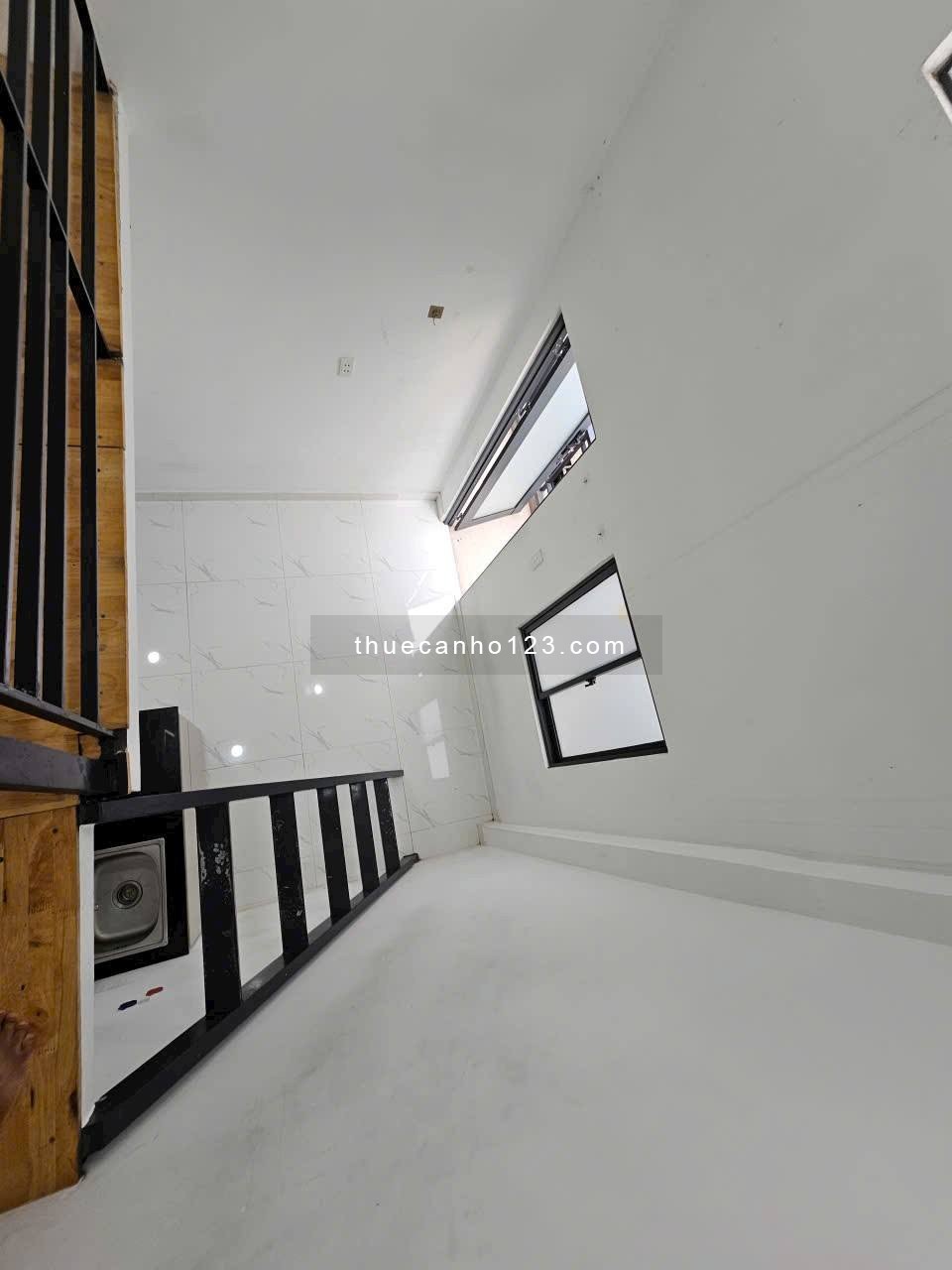 Cho thuê phòng sẵn gác cao, giá rẻ Ngay đường Trường Chinh P13 Tân Bình