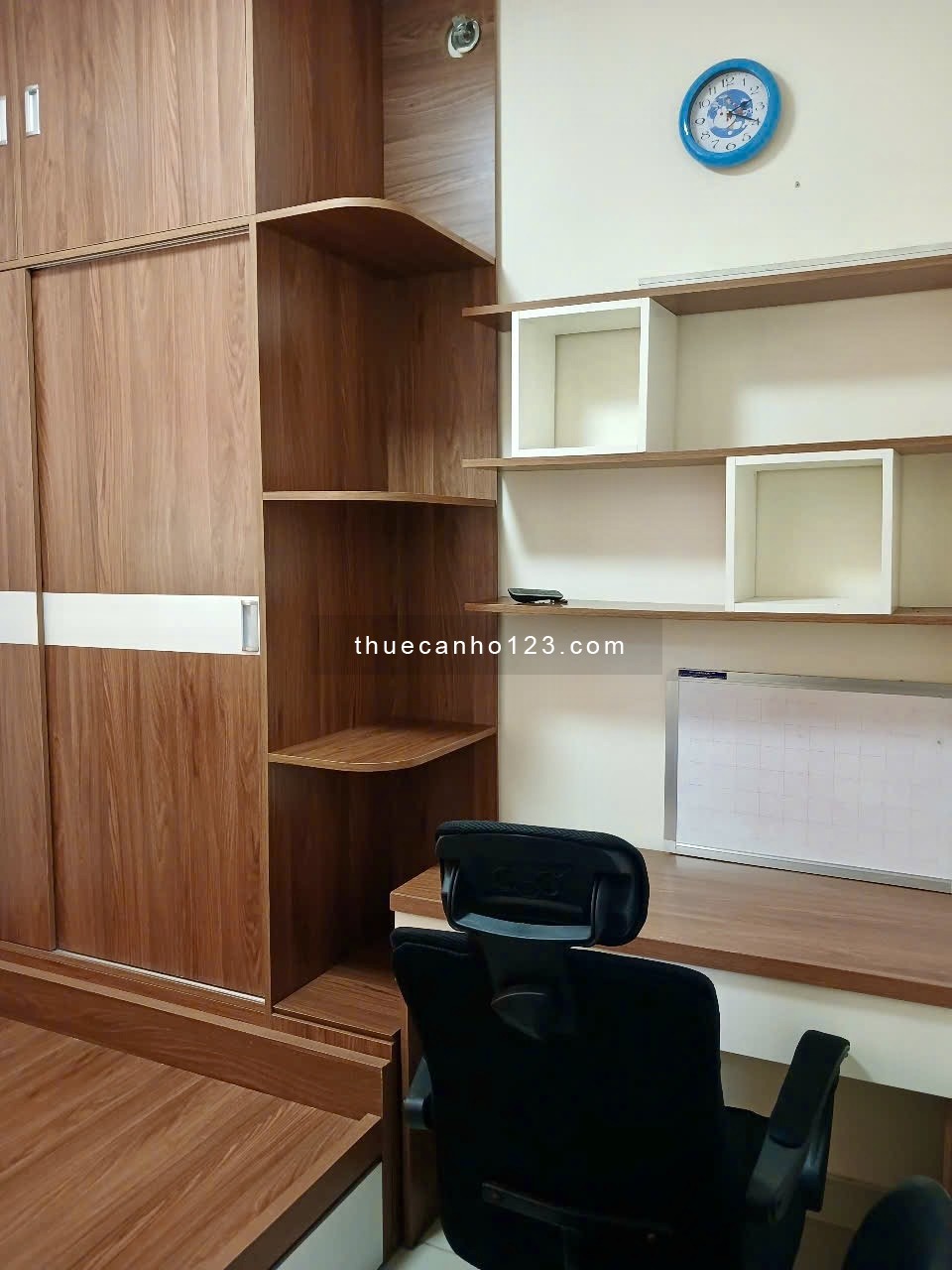 Cho thuê full nội thất CC Vision 62m2 - 2PN - 2 Ban Công - 6,2tr - Bá 0904 609 771