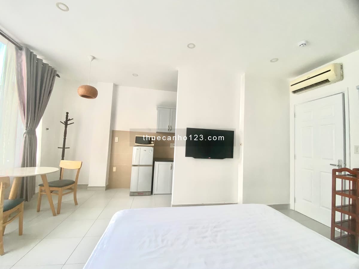 Căn hộ cửa sổ lớn thoáng, 40m² ngay trung tâm khu phố Nhật - Phạm Viết Chánh, Bình Thạnh