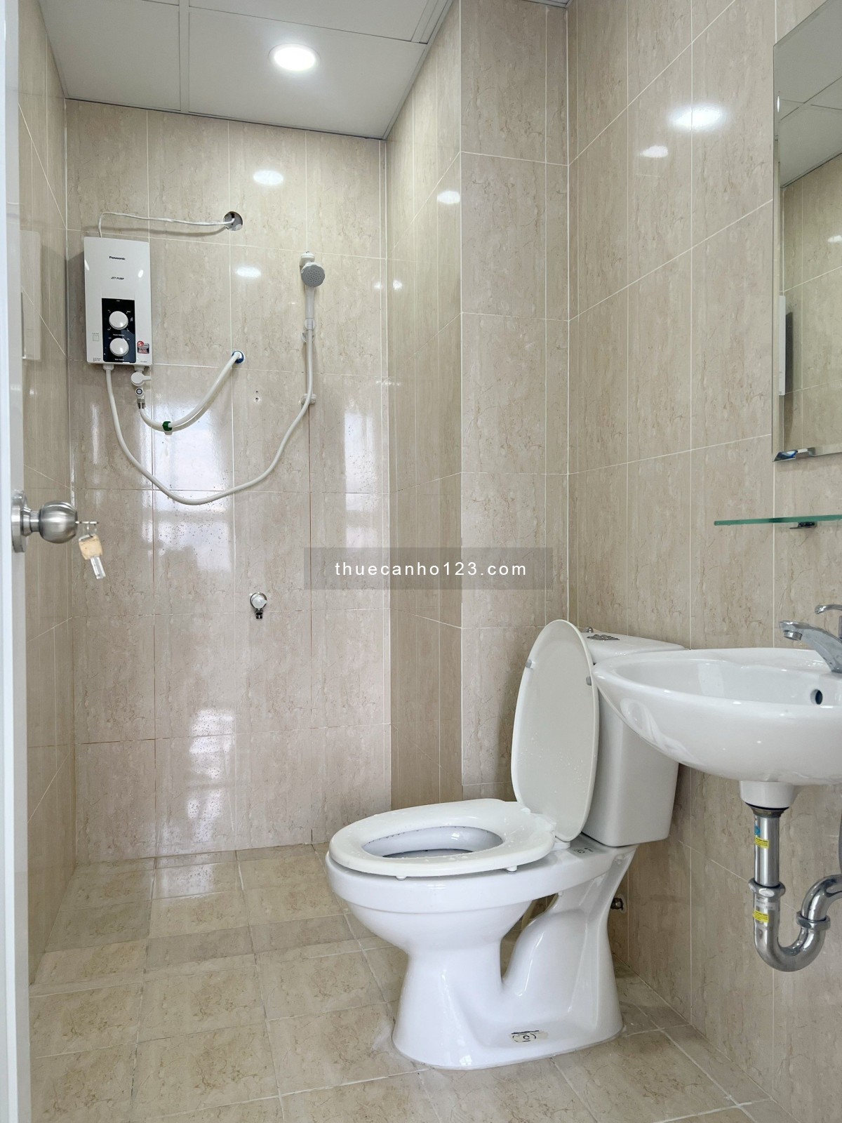 Cho thuê chung cư Khuông Việt Đầm Sen, căn góc 3PN view công viên rất mát