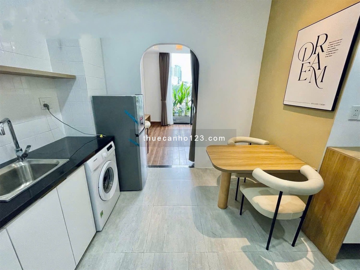 Căn hộ 1PN bancol - Nội thất hiện đại, thang máy, nhà mới - Vòng xoay Điện Biên Phủ, tiện qua Q1