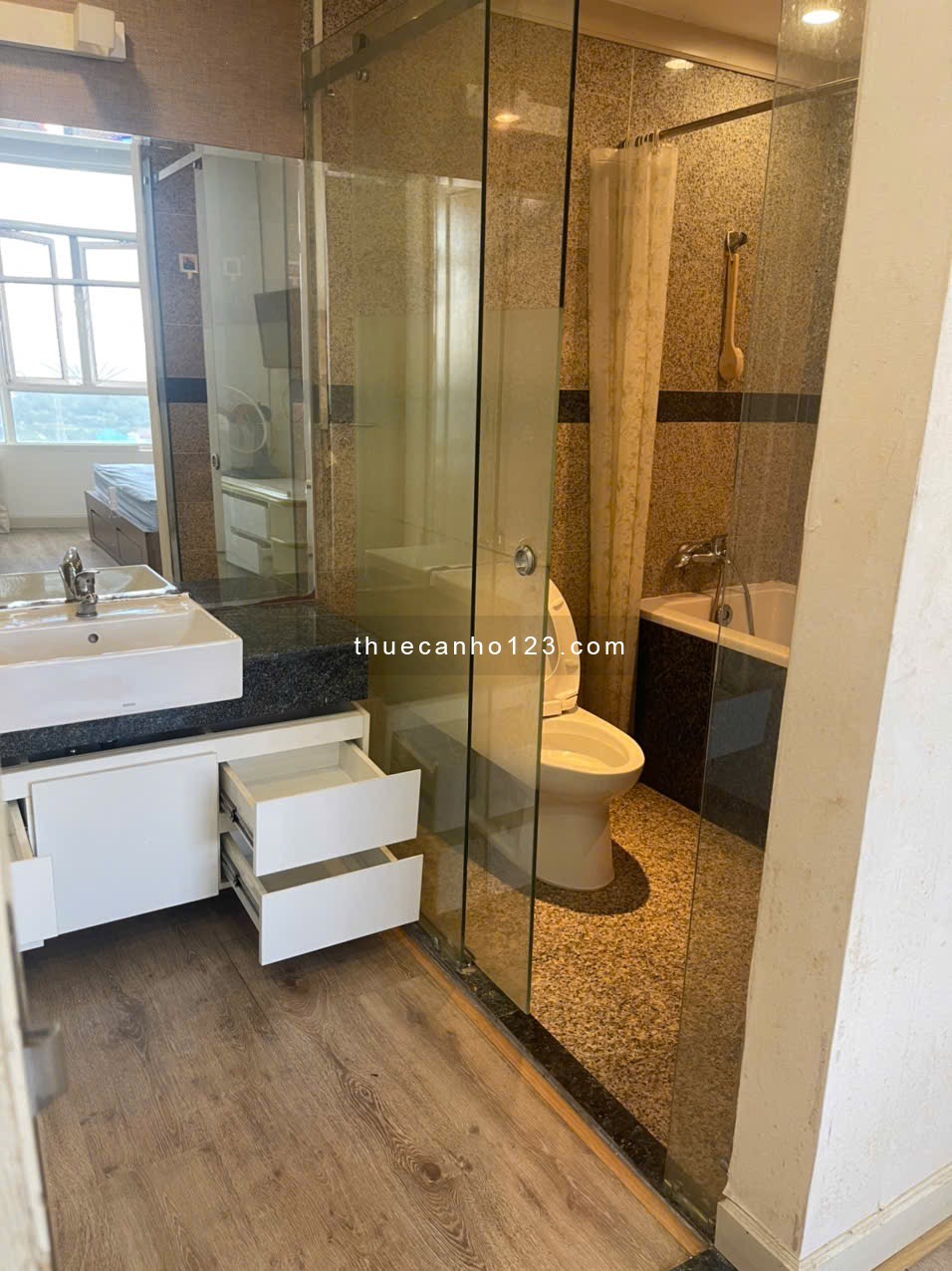 Cho thuê căn hộ Phú Hoàng Anh nhiều diện tích Full nội thất mới, vào ở ngay