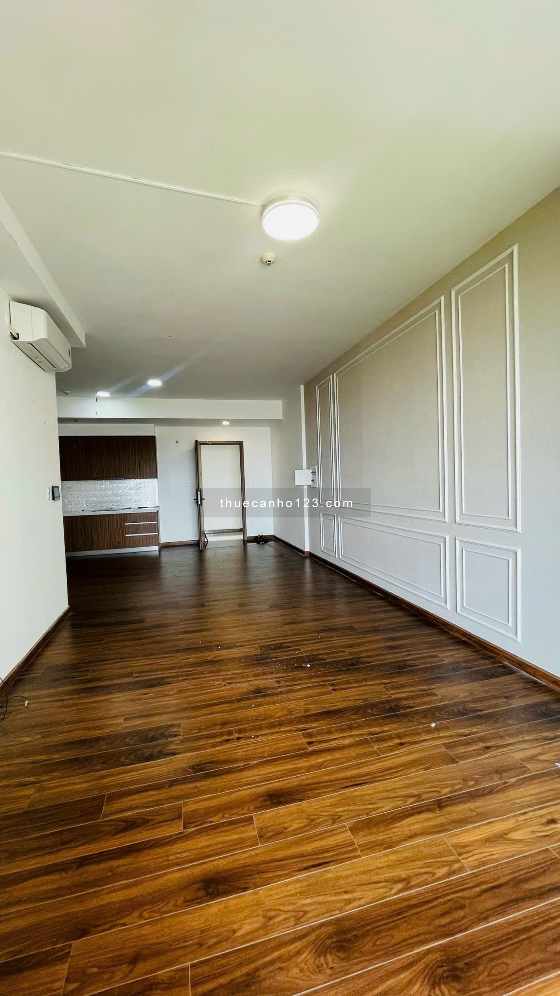 Thuê ngay căn hộ 3pn - 2wc có máy lạnh, máy nước nóng, rèm bếp chỉ 12tr/ tháng tại akari city bìnhân