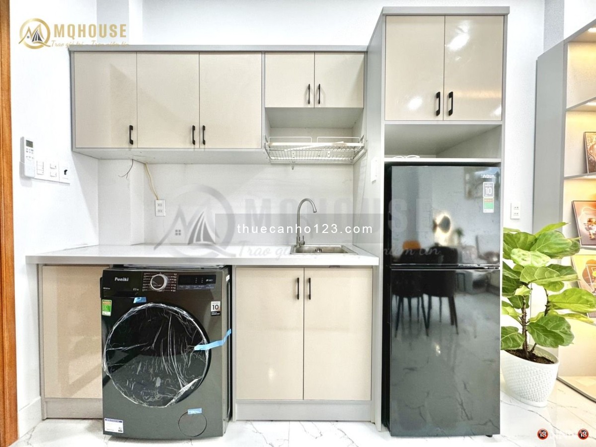 [Hot] Studio bancol 40m2 - Nội thất xịn, thang máy, máy giặt riêng. Ngay Phan Đăng Lưu