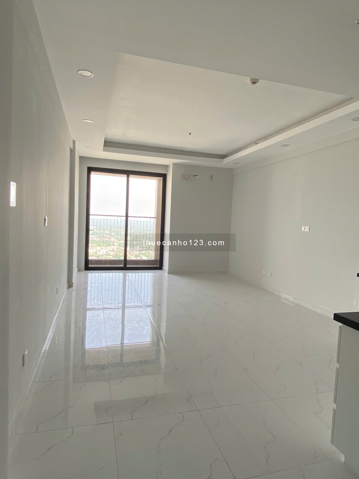 cho thuê Studio 1PN 3,8 triệu; 2PN 4,5 triệu; 3PN 6 triệu View đẹp, an ninh tại Opal Skyline