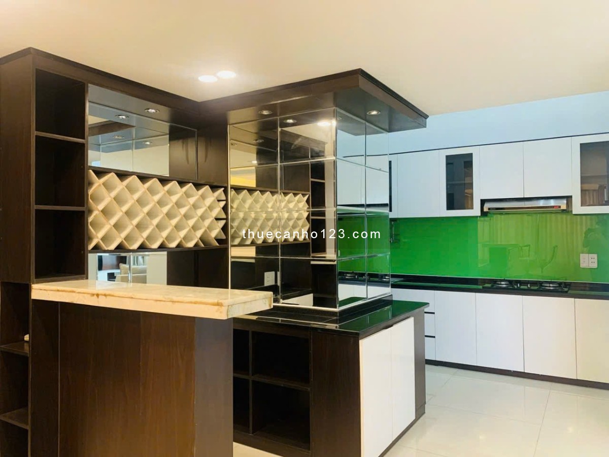 Cho thuê căn hộ Phú Hoàng Anh 3pn 3wc nhà đẹp, vào ở ngay