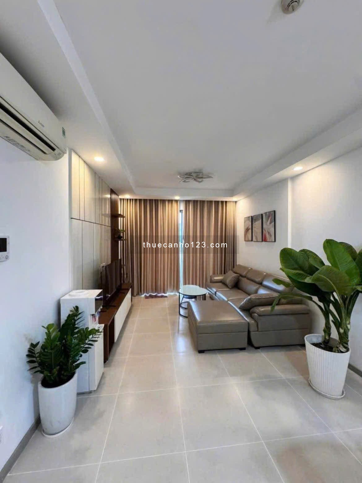 Chung cư Cao Cấp Botanica, Hồng Hà, Tân Bình: 81m2, 2p ngủ, NTCC, 17tr/th