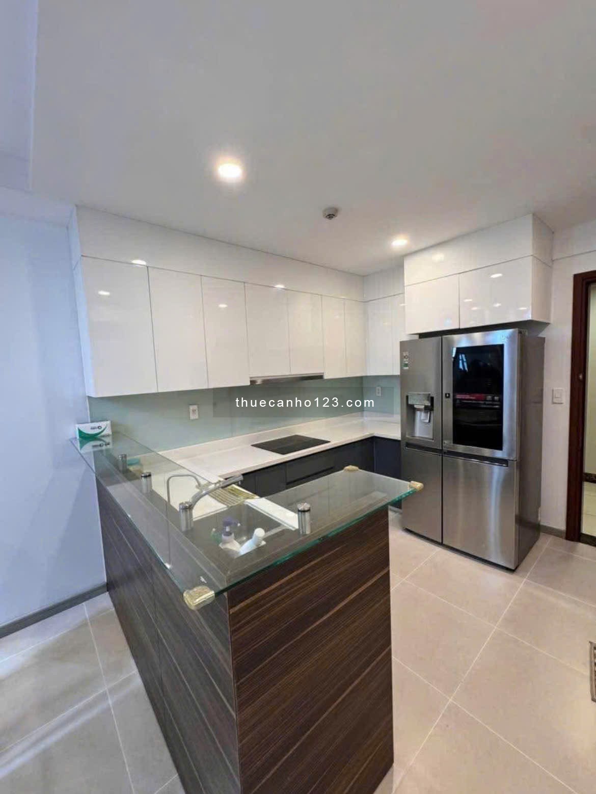 Chung cư Cao Cấp Botanica, Hồng Hà, Tân Bình: 81m2, 2p ngủ, NTCC, 17tr/th