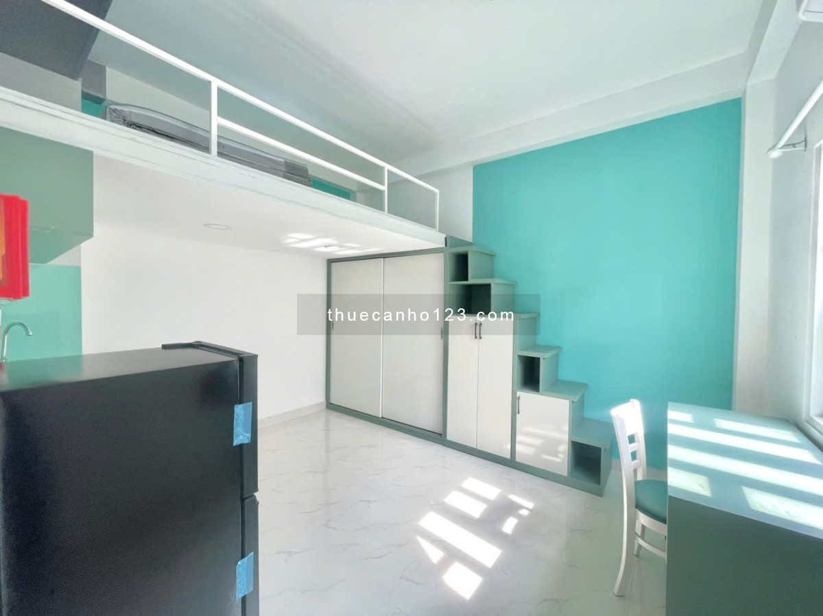 Cho thuê căn hộ thang máy hầm xe full nội thất ngay trường UEH cơ sở B